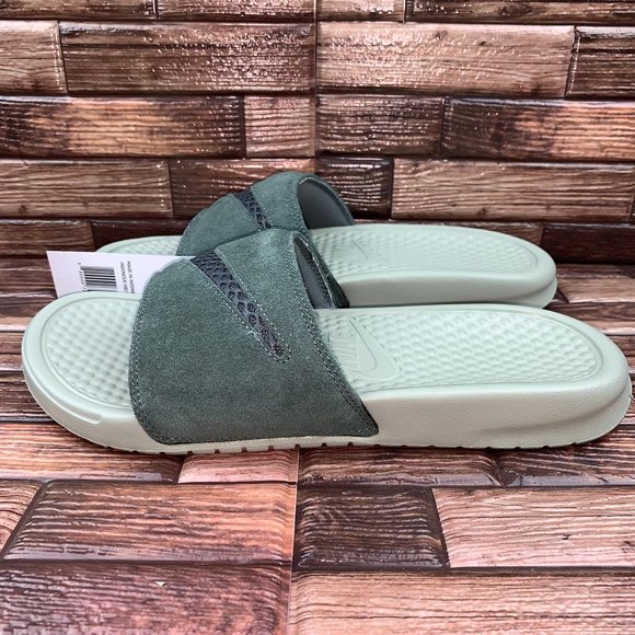 New Nike Benassi JDI Leather SE Mineral Spruce - Picture 5 of 8